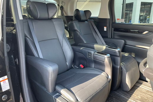 アルファードクロスオーバー　アクト1