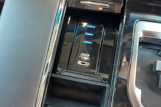 アルファードクロスオーバー　アクト1