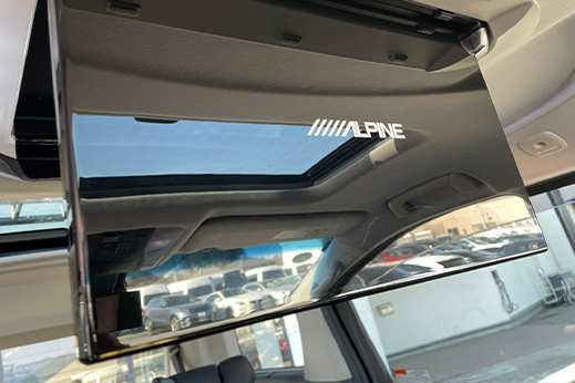 アルファードクロスオーバー　アクト1